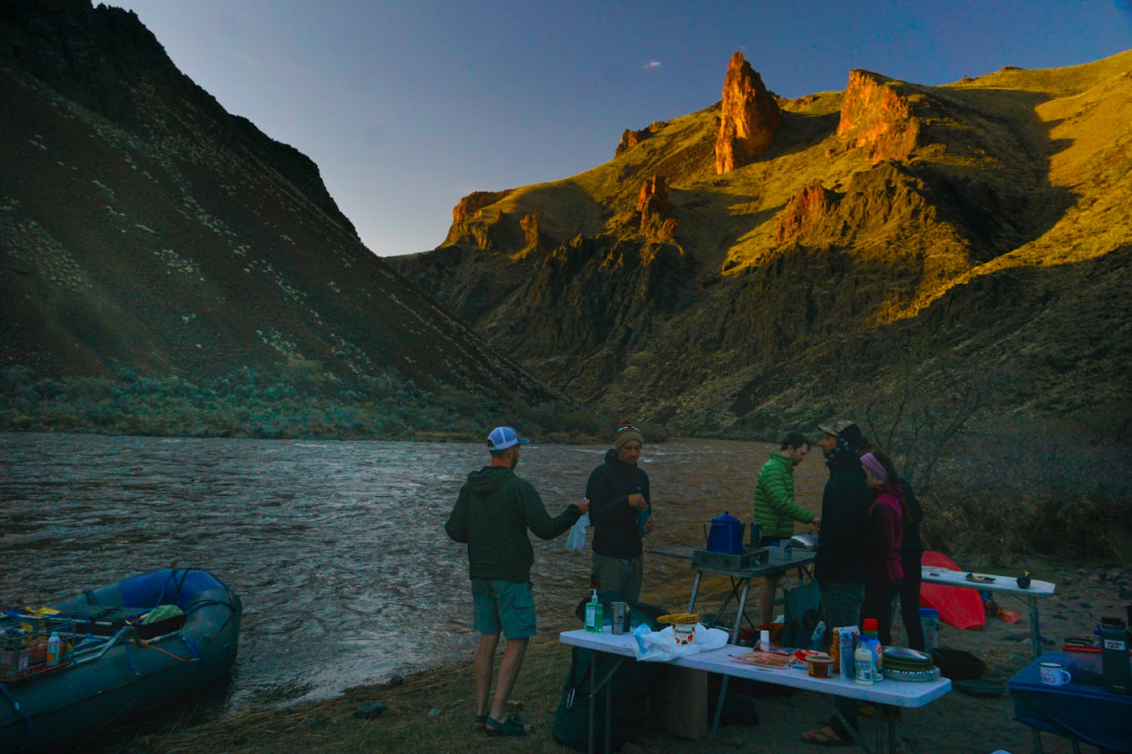 Row Your Own raft trip on the Owyhee River