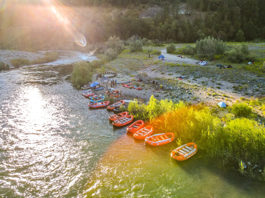 raft camp on a beach at Ferry Point on the Klamath